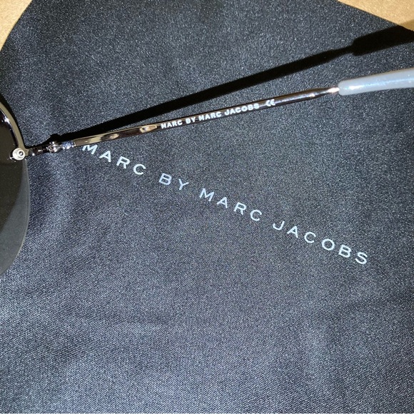 Marc jacobs heart sunglasses main image 10